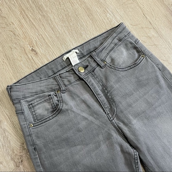 H&M GREY SKINNY JEANS - Picture 2 of 7